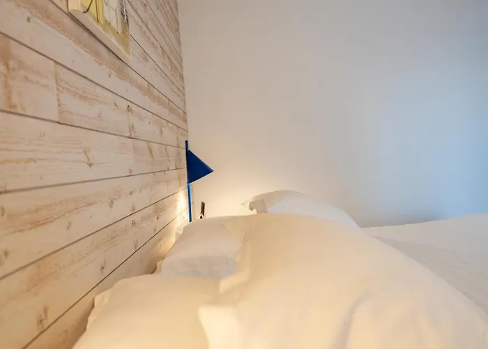 Logis Hotel Vent D'Iroise