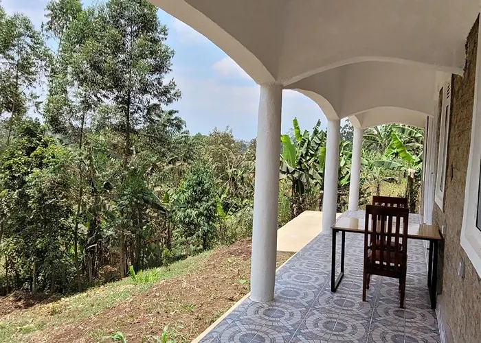 Kamengo Cottages