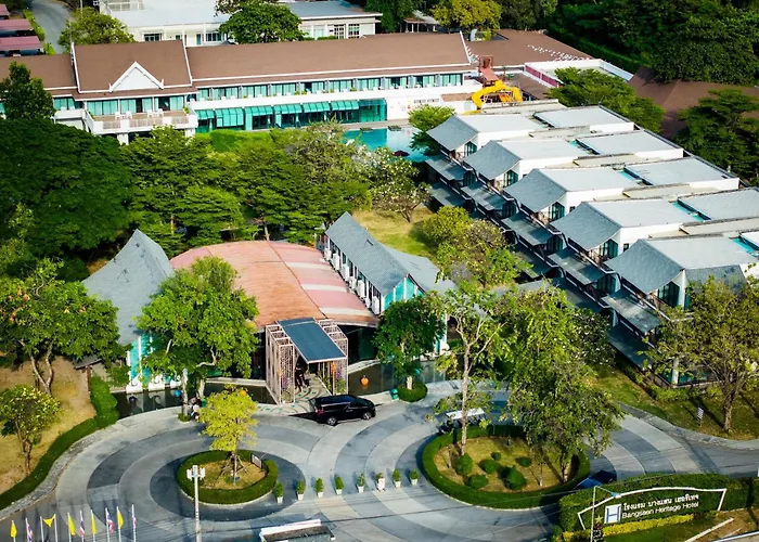 Bangsaen Heritage Hotel