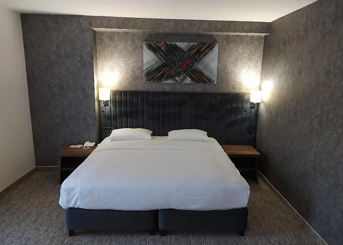 Anemon Kent Karabuek Otel