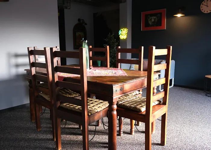 Stargaze Home Hotel