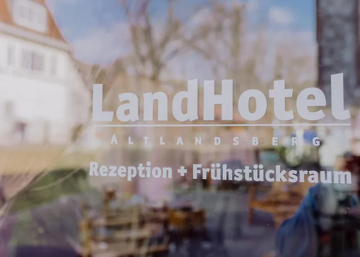 LandHotel
