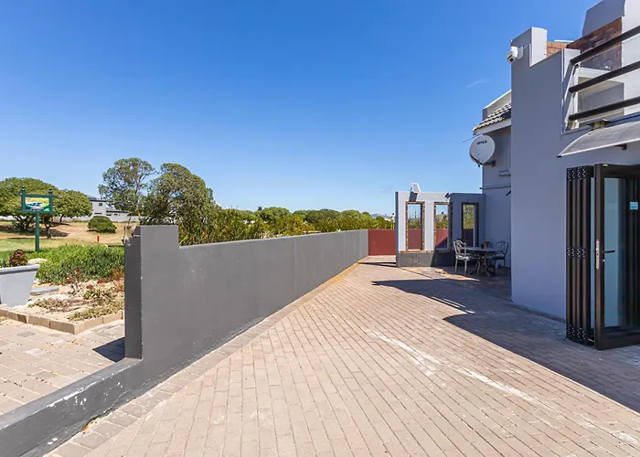 Holiday Guest House Langebaan