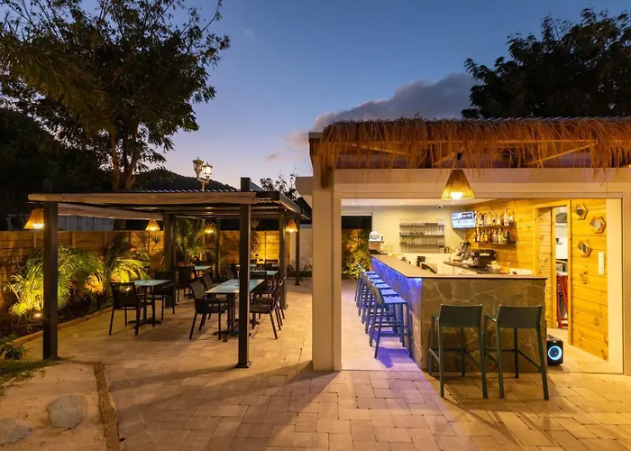 The Forest Suites At Anse Marcel Boutique Hotel Et Restaurant