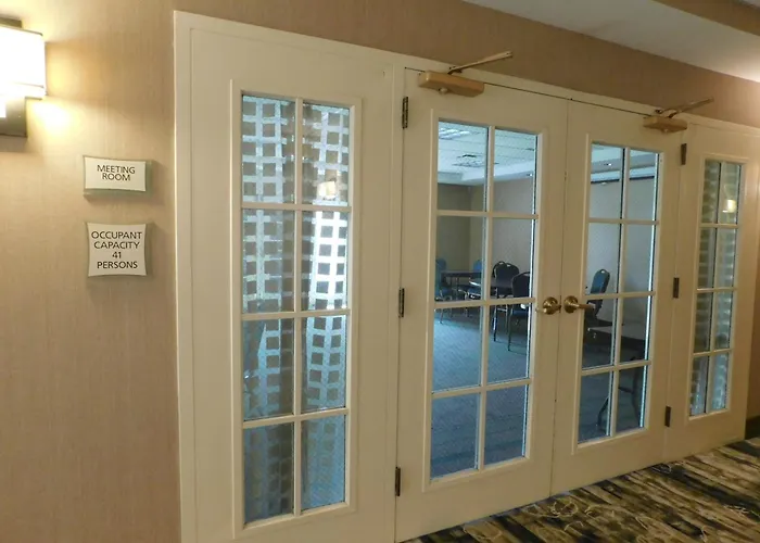 La Quinta By Wyndham Winston-Salem Hotel