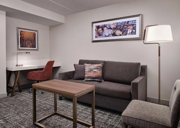Hilton Garden Inn Detroit Downtown