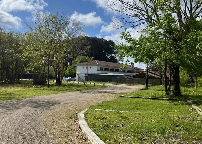The Originals Boutique, Hotel Lakeside, Biscarrosse , Lac
