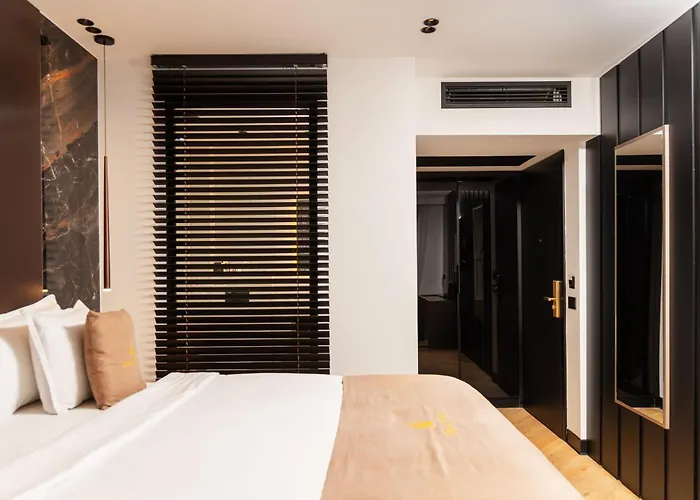Hotel Opera