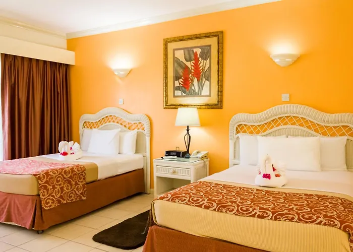 Bay Gardens Hotel