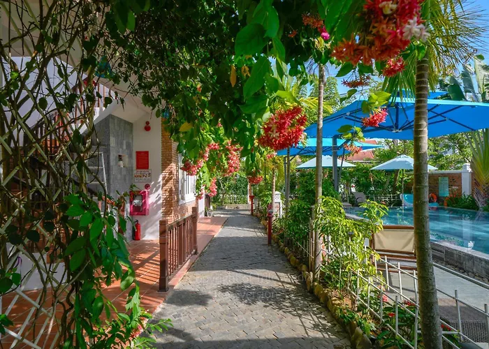 Ancient Garden Boutique Hoi An