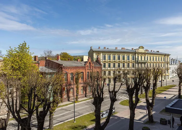 Roze Kurmajas Hotel
