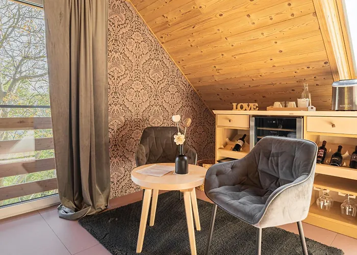 Spalnica Luxury Suite - Happy Rentals