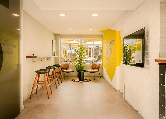 Ryans Ibiza Apartments - Only Adults