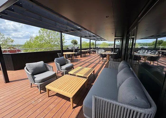 Hotel Melfarhus - Your Modern Self-Service Hotel At The Marina