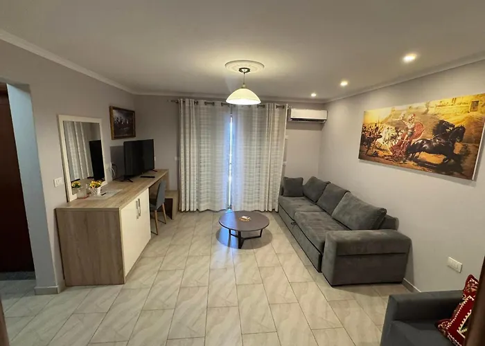 Augustus Hotel Dhermi