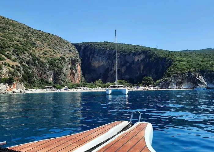 Augustus Hotel Dhermi