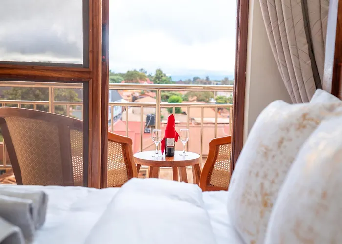 Skylark Hotel