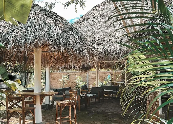 Monoloko Lodge Popoyo