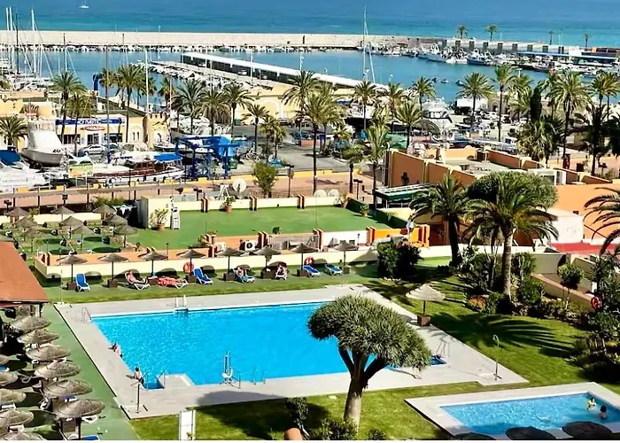 Hotel Apartamentos Pyr Fuengirola private studio
