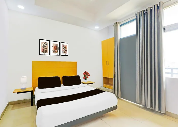 Hotel O Jankipuram Near Sahara State Formerly Basera Homes