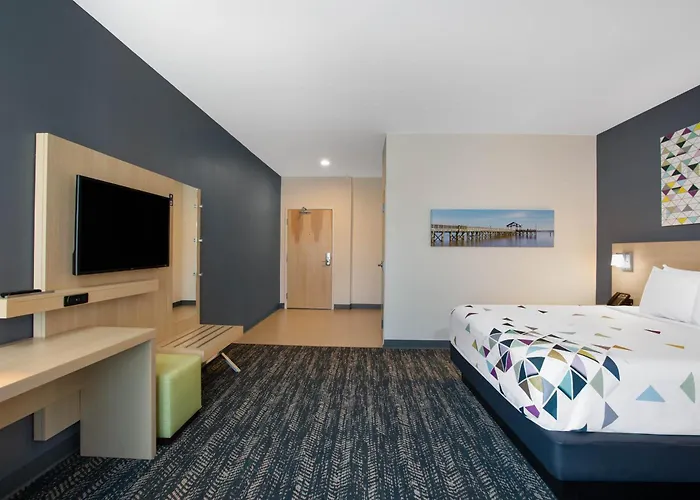 La Quinta Inn & Suites By Wyndham Manassas, Va- Dulles Airport
