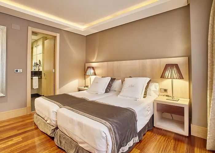 Washington Parquesol Suites & Hotel