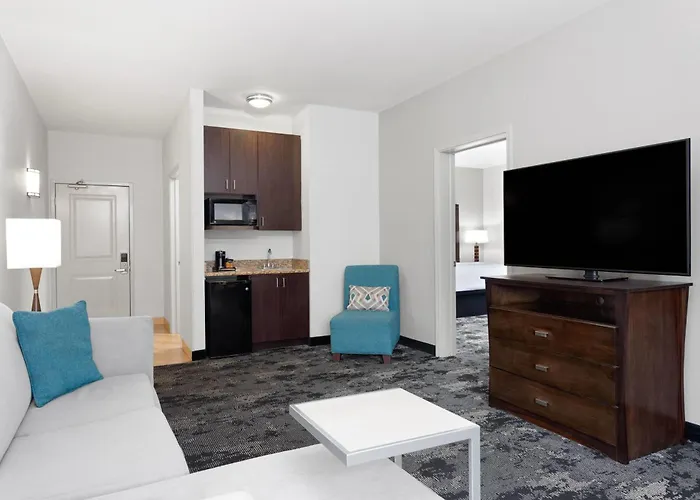 La Quinta By Wyndham Columbus - Edinburgh