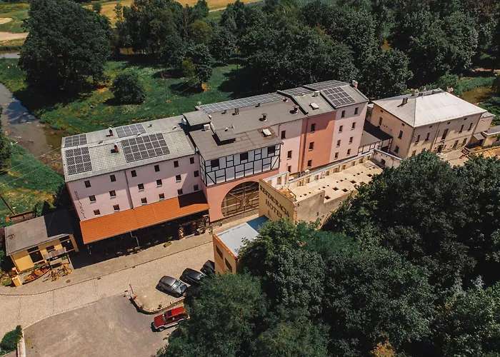 Hotel Zamkowy Mlyn