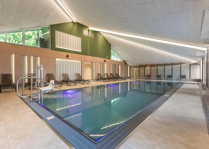 Alpine Club Resort