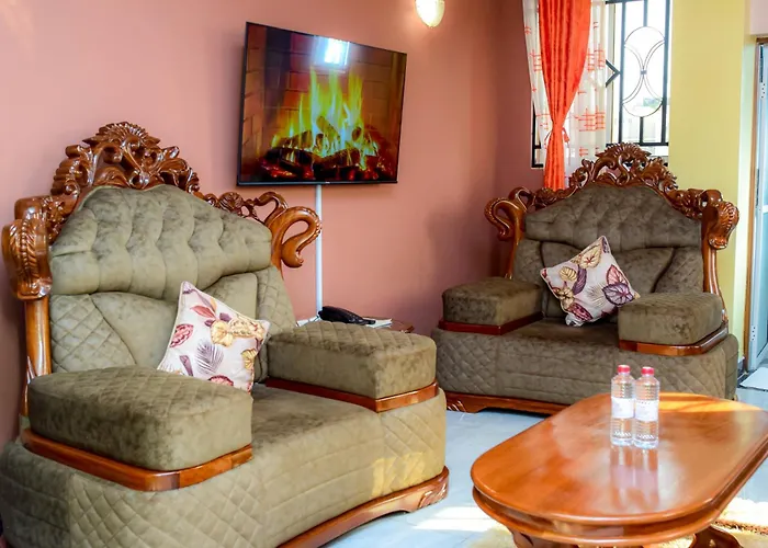 Vidzo Royal Inn Hotel