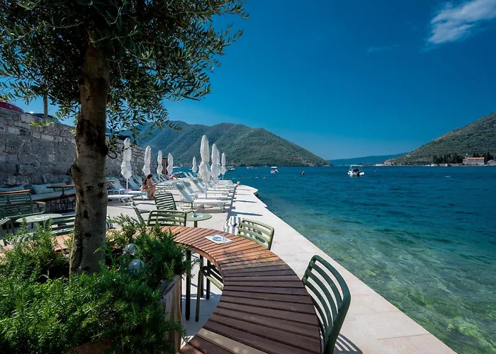 Conte Hotel & Restaurant