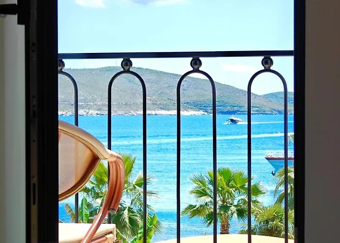 Villa Margarit Boutique Hotel