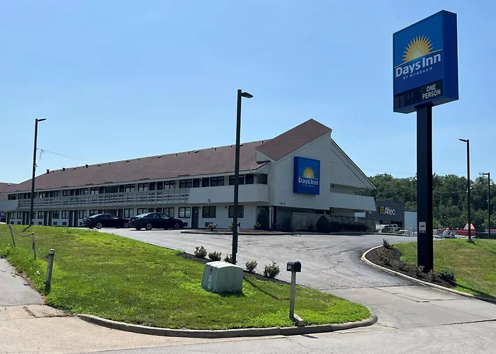 Days Inn By Wyndham Kansas City Northeast