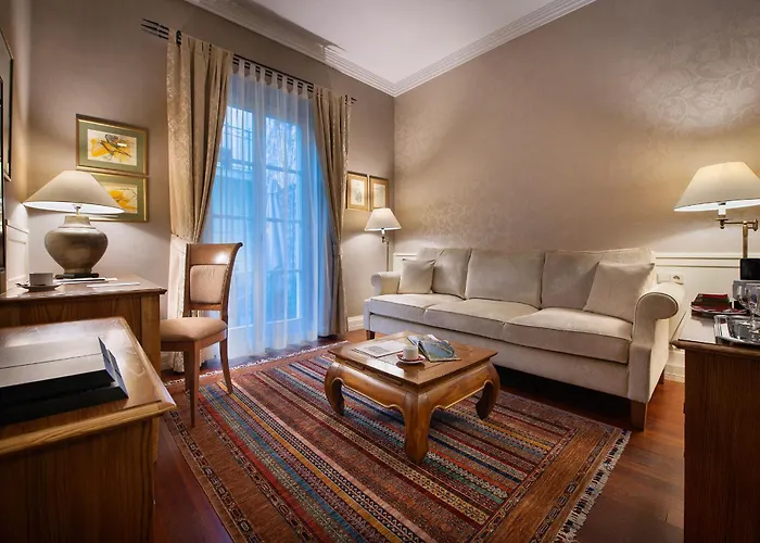 Marrol'S Boutique Hotel