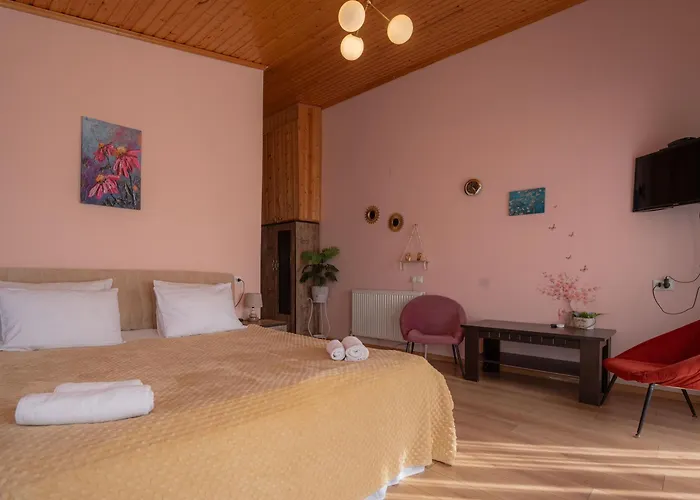 Hotel And Restaurant "Villa Givisi"