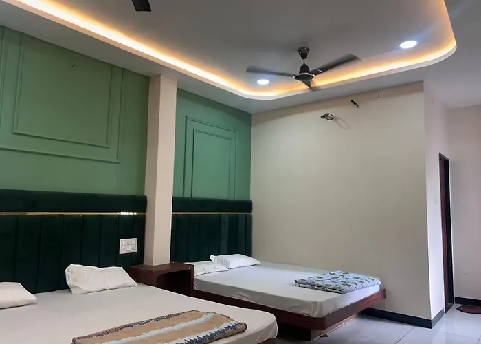 Hotel Shree Gajanand Palace