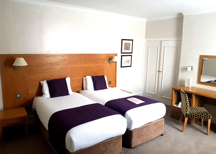 The Chequers Hotel