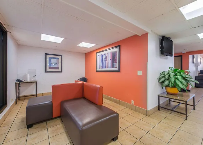 Motel 6-Saint Paul, MN - I-94