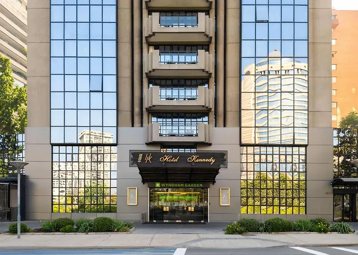 Hotel Wyndham Garden Santiago Kennedy