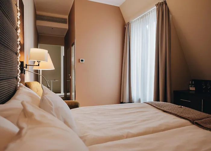 Lydia Hotel
