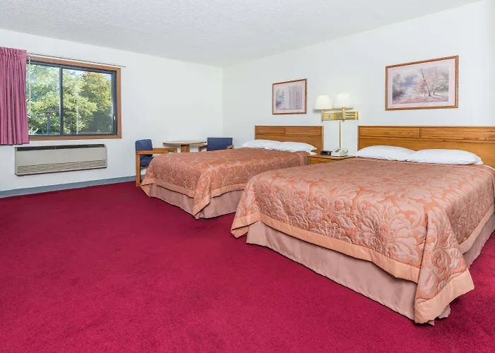 Super 8 By Wyndham Front Royal Near Shenandoah National Park
