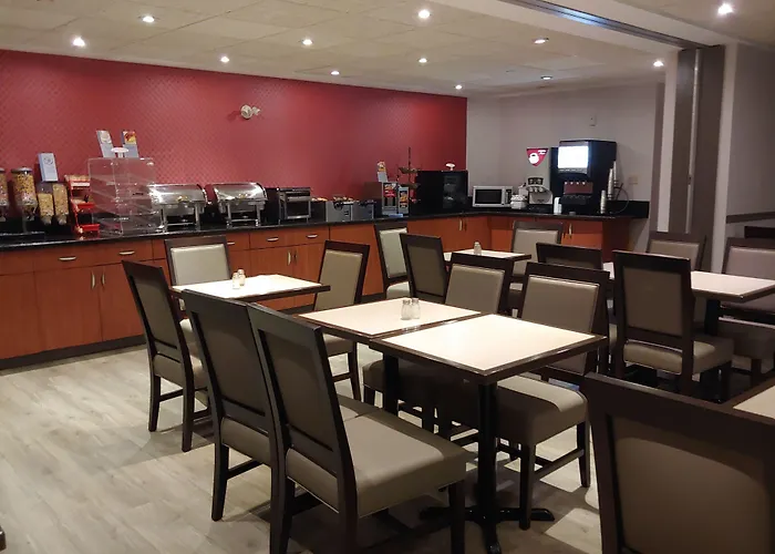 Best Western Plus Burlington Inn&Suites