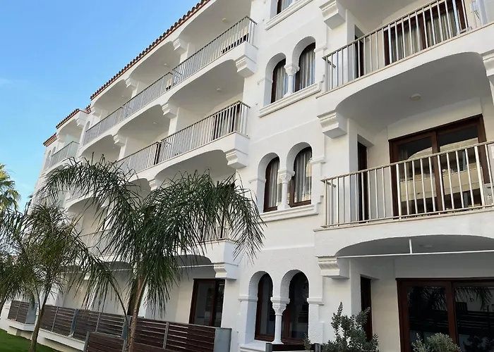 Emerald Sun Hotel
