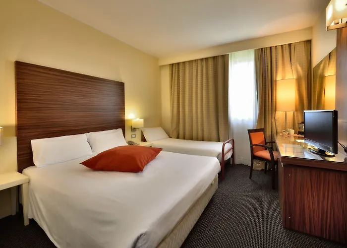 La Meridiana Bleisure Hotel