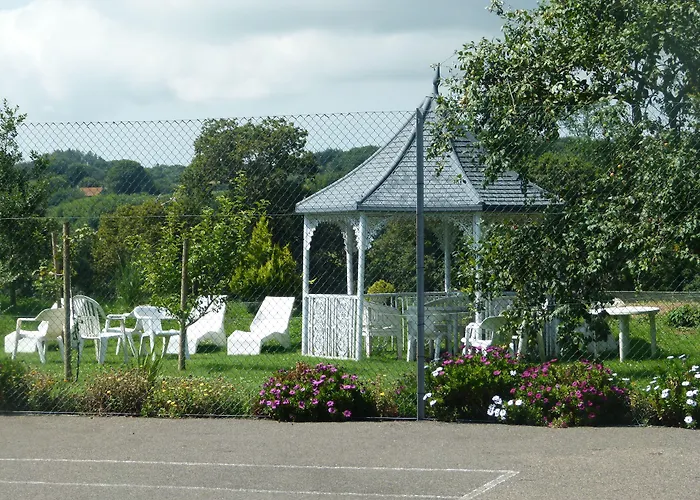 Beachcombers Hotel