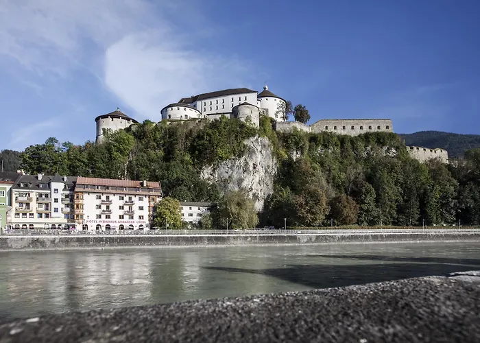 Boutique Hotel Im Auracher Loechl