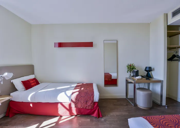 Hôtel Bordeaux Clémenceau by Happyculture