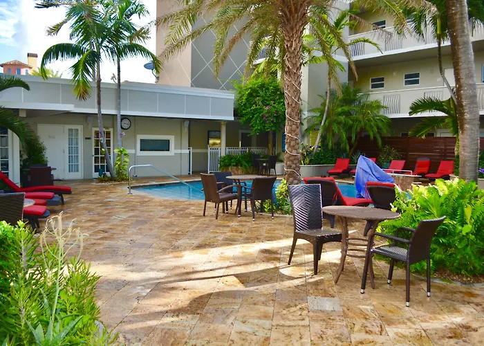 Sun Tower Hotel & Suites On The Beach