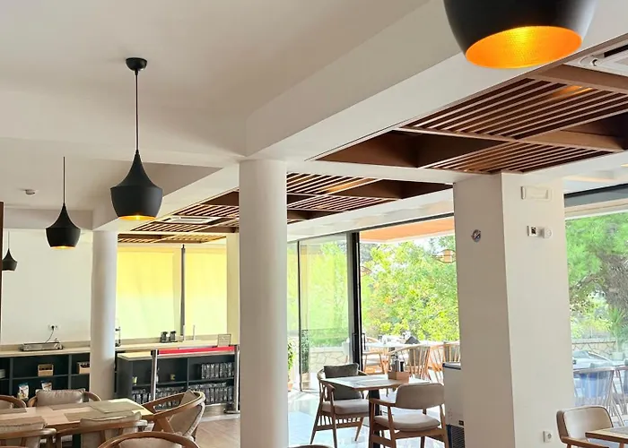Pino Boutique Hotel