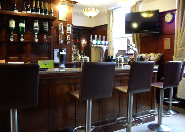 Beech Mount Hotel - Free Parking
